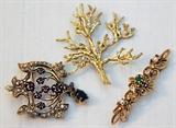 Assorted 14 & 18k Gemstone Brooches 