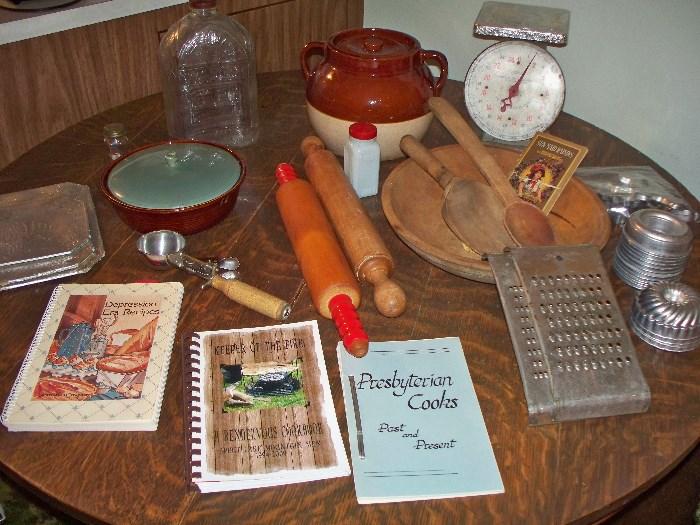  Vintage Kitchen Items