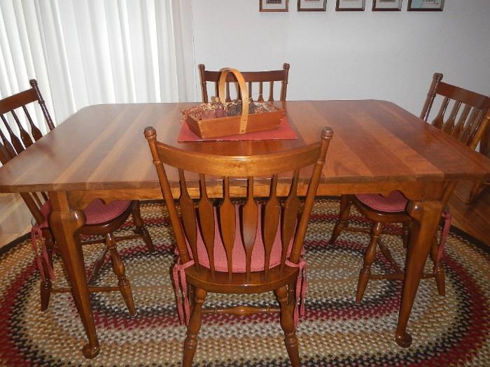 Harden kitchen table and chairs