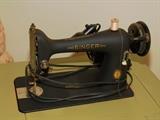 VINTAGE SINGER WORK HORSE