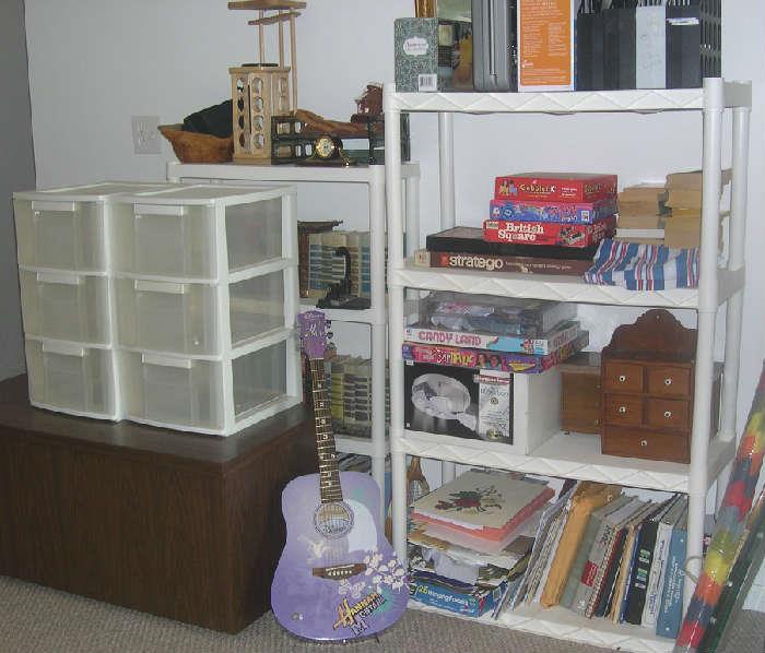 Hannah Montana guitar, storage chest
