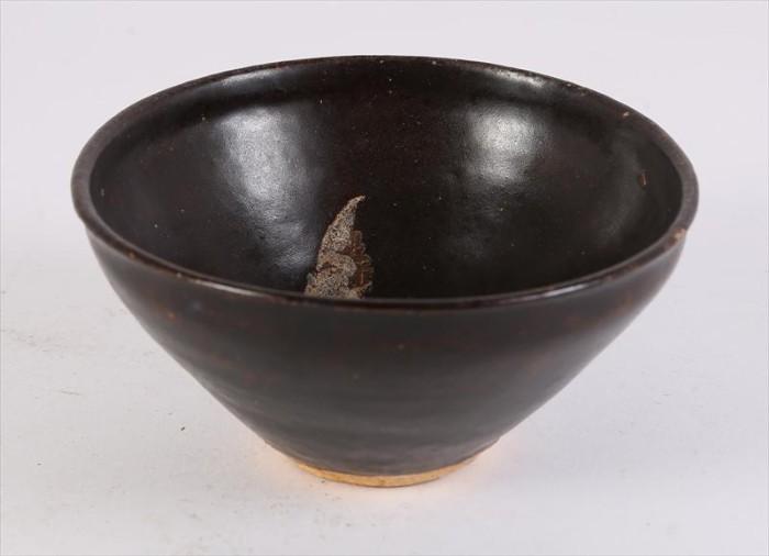 Chinese Brown Glazed leaf Resist Tea Bowl, Song Dynasty 