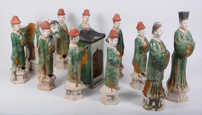 Chinese Green and Amber Glazed 12 Piece Funeral Procession, Ming Dynasty