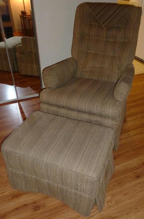 Arm Chair with Ottoman