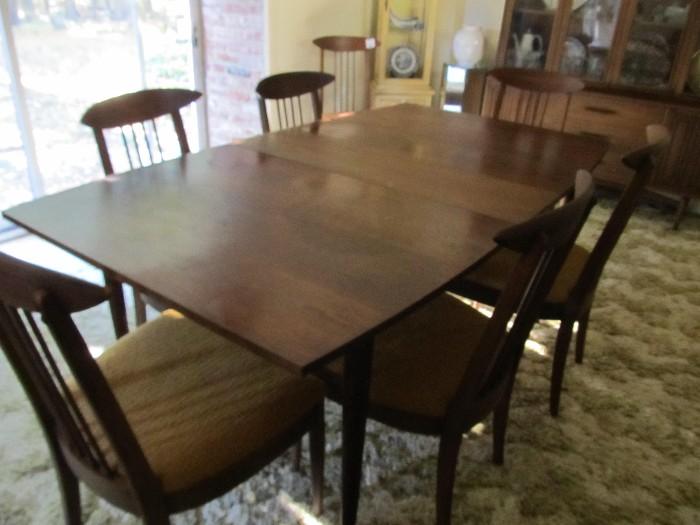 Great mid-century dining set with 8 chairs.