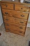 5 DRAWER CHEST - MATCHES STUDENT DESK AND CHAIR AND TWIN BED
