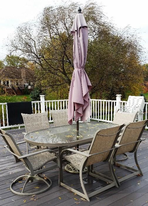 Outdoor Patio Table and 6 Chairs with Umbrella and Stand