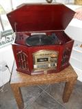 Turntable and radio
