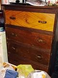 Chest of drawers