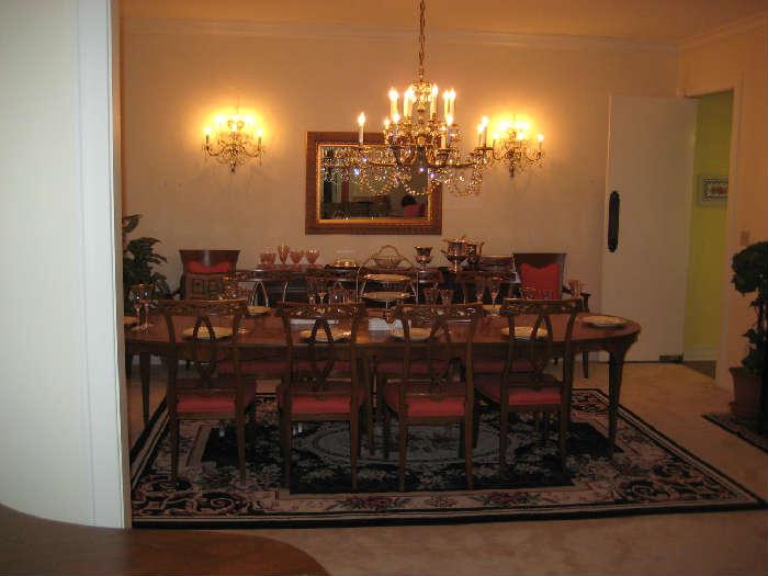 Dining Table with 8 side chairs and 2 Captains Chairs