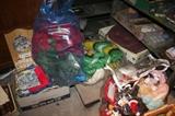 Bag of stuffed animals, fabric, hook-latch rug