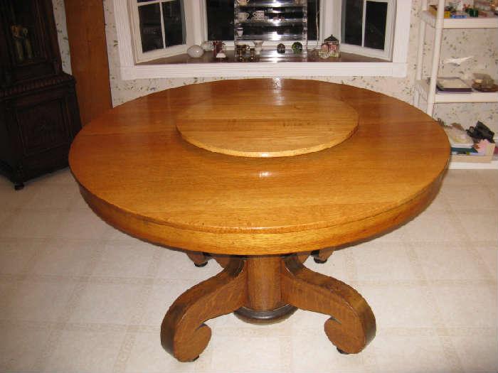 Turn of the Century American Solid Tiger Oak Round Split Pedestal Table with insert & custom made Lazy Susan, 