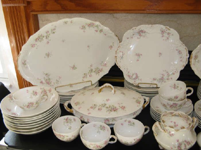 MORE HAVLINAD BROTHERS LIMOGES FRANCE CHINA ROSE PATTERN