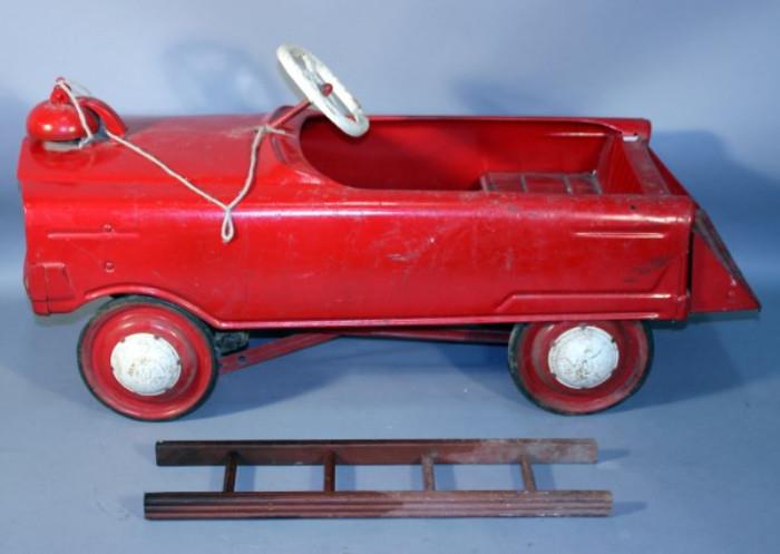  	Vintage Fire Engine Style Red Metal Pedal Car With Bell and Ladder