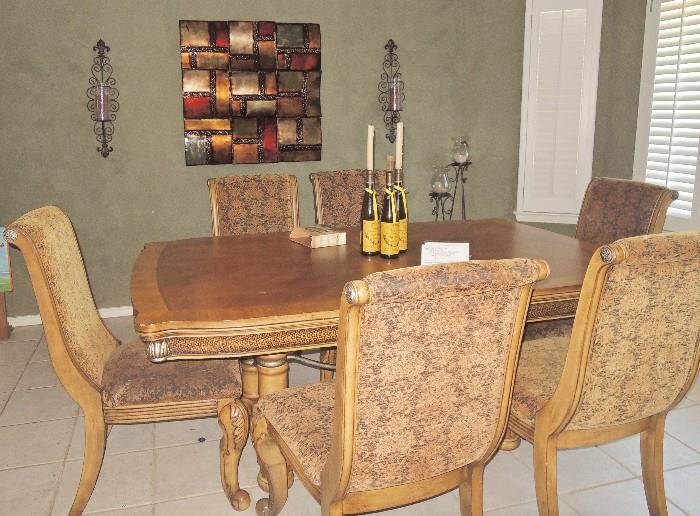 Dining room table, leaf & 6 chairs