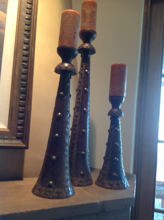 Set of 3 wood and metal candle holders