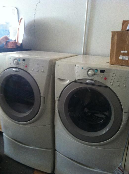 Nice Westinghouse Washer and Dryer