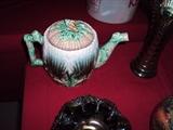 Majolica seaweed teapot