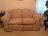 Broyhill Love Seat  $80                                                   67" x 38" 33"