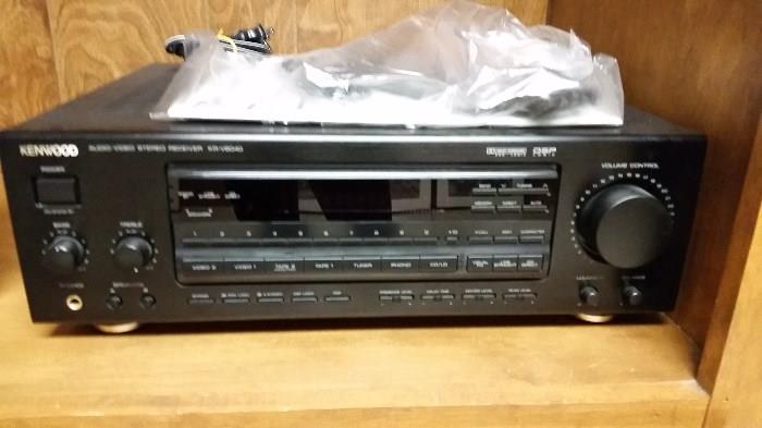 Kenwood audio video stereo recriver $75 with manual/remote