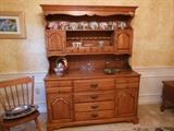 Great Plantation Hutch!!