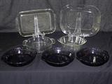 Assorted glass bakeware