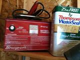 Snap-on Battery charger