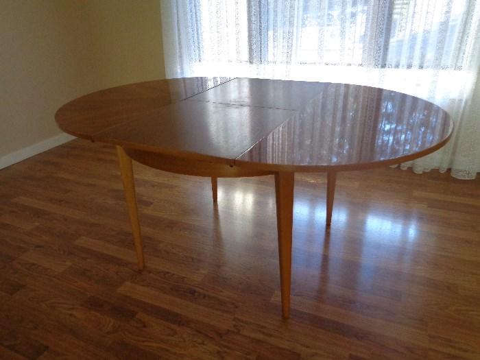 nice dining table, vintage, we have the chairs but no photo of them at this time
