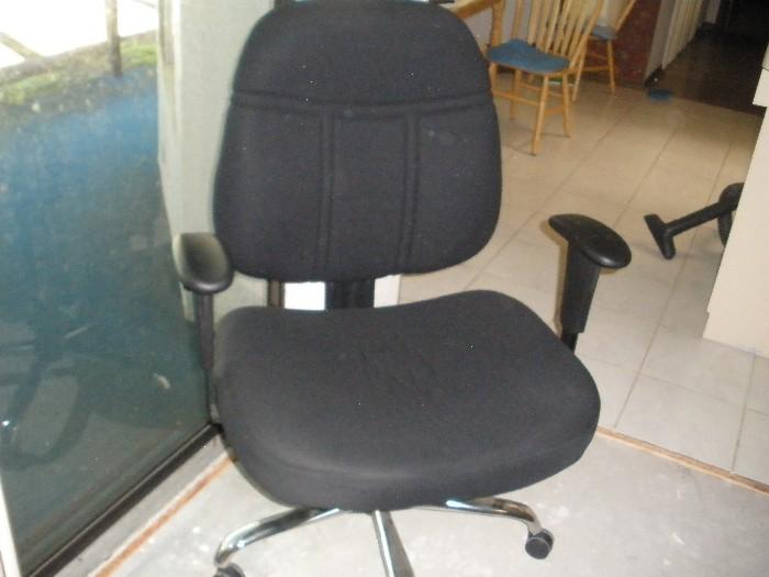 large mans office chair