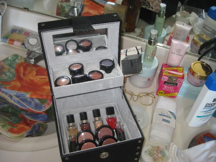 make up and Estee Lauder products