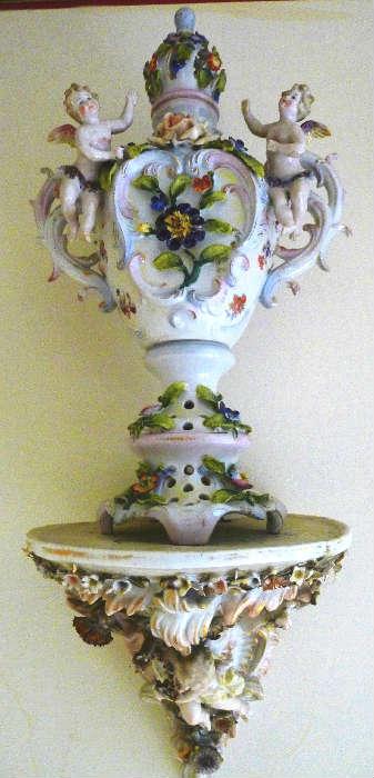 2011 - Dresden urn on wall bracket. H. 22 in.