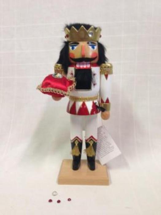 "Seiffener" Nutcracker: This whimsical Jack of Diamonds stands 13" tall and is in its original box. He has his crown on and his black boots have tassels on the front. Four of the gems from his crown need to be glued to the crown. These make wonderful Christmas gifts for anyone on your Christmas list. Condition: Excellent (White Box)