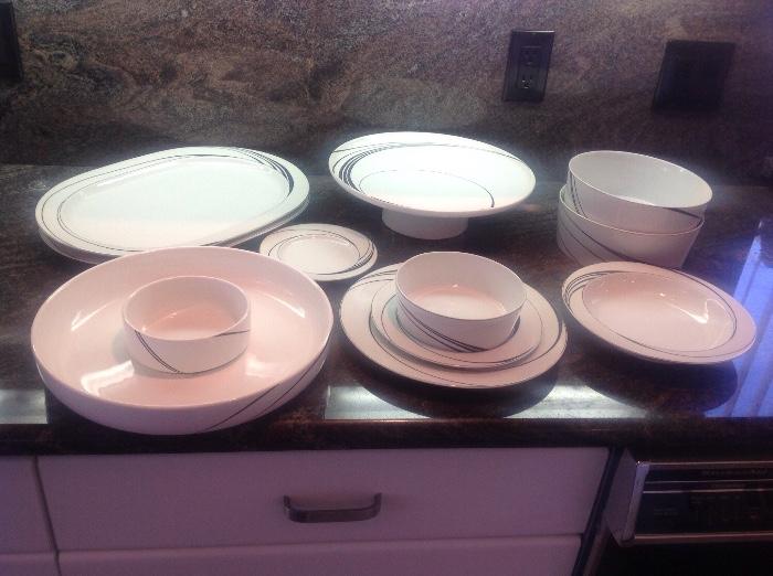 Block Portugal White Diamond by Jack Prince, service for 22 includes dinner, salad and butter plates, soup bowl, cup and saucer, cake plate, chip and dip platter, 2 serving platters, 2 serving bowls