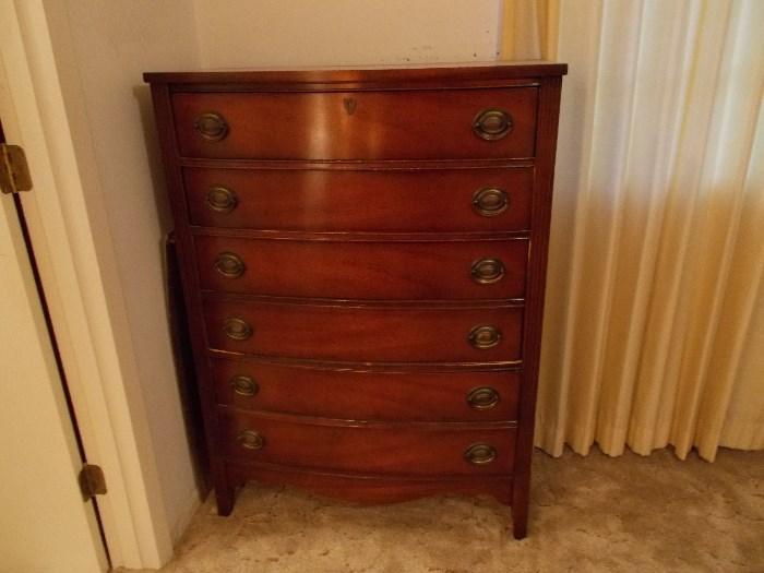 Vintage Chest of Drawers - 6 Drawers