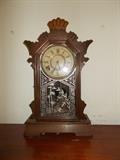 Vintage Mantle Clock