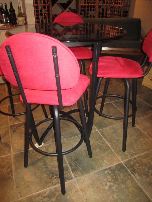PUB TABLE AND 4 STOOLS