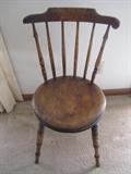 ANTIQUE CHAIR