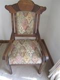 ANTIQUE CHAIR
