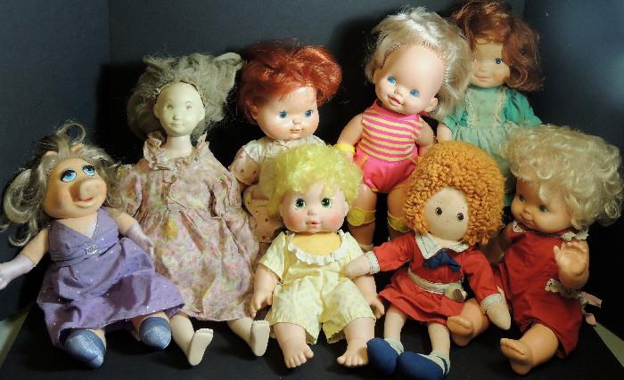 Assorted dolls-Miss Piggy, Little Orphan Annie, baby dolls-mostly 1980's. Also some Cabbage Patch.