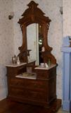 Beautiful antique walnut Victorian marble top dresser - in excellent condition.