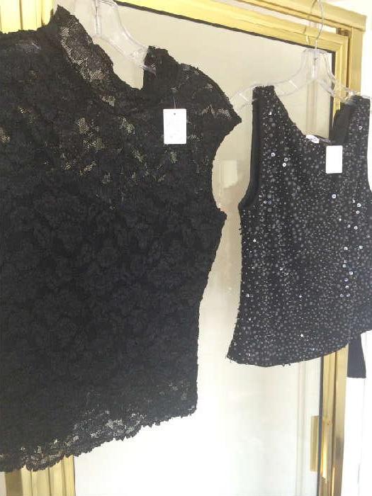                   Consigned women's clothes 