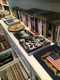 Over 500 books (many medical, Civil War & other military); large selection of records