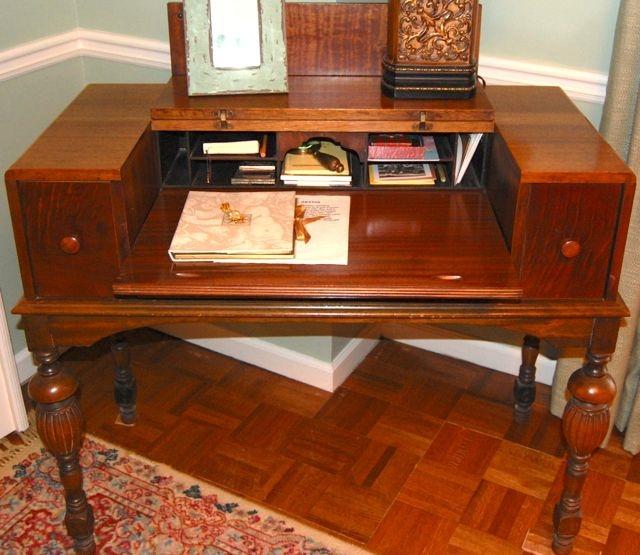 Antique Ladies Writing Desk
