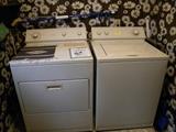washer dryer pair in working condition