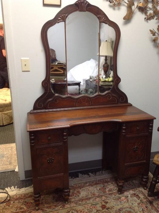 Antique Vanity Table w/ Mirror 