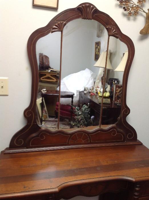 Antique Vanity Table w/ Mirror - Detail