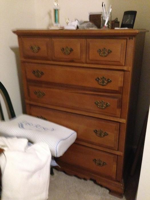 Nice chest of drawers