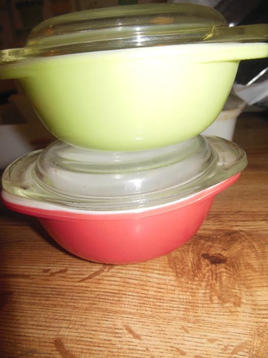 Vintage Small Pyrex Covered