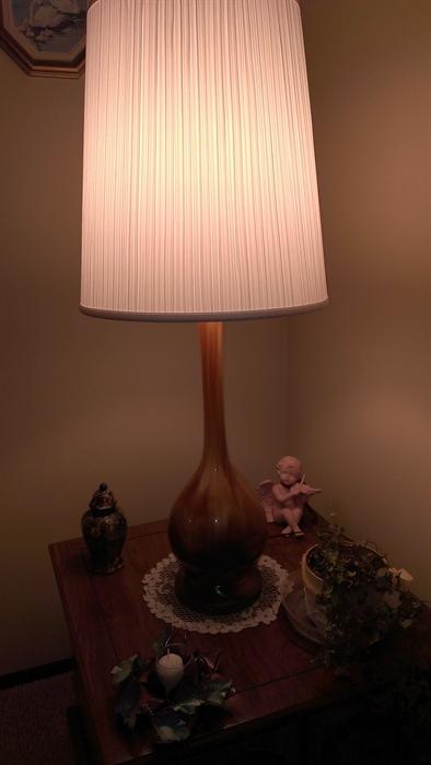 mid century modern pair of lamps