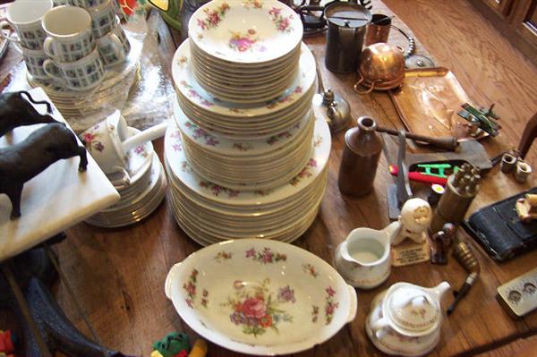 Sets of fine China